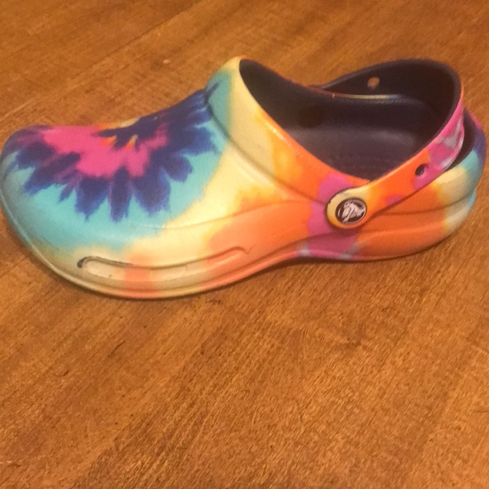 Crocs - Picture 8 of 12